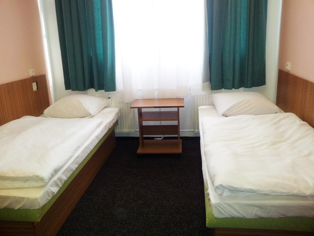 Hotel & Hostel Florian Prague Bilik gambar