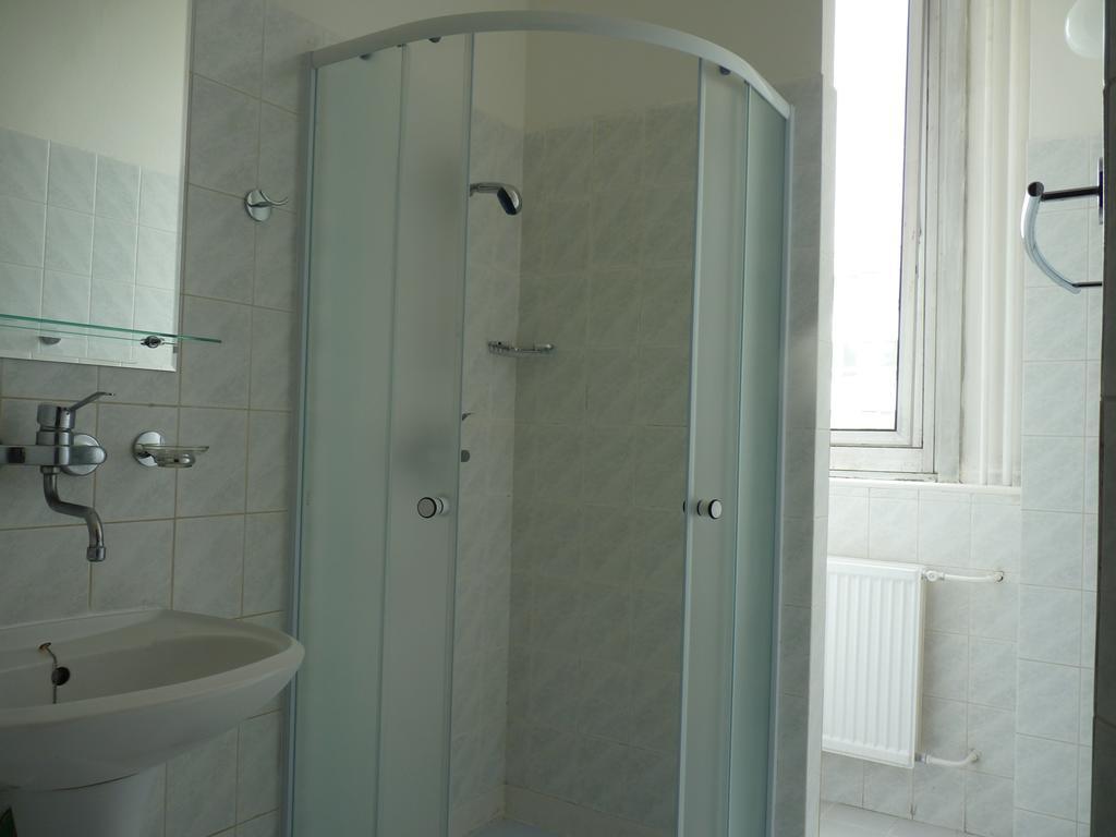 Hotel & Hostel Florian Prague Bilik gambar